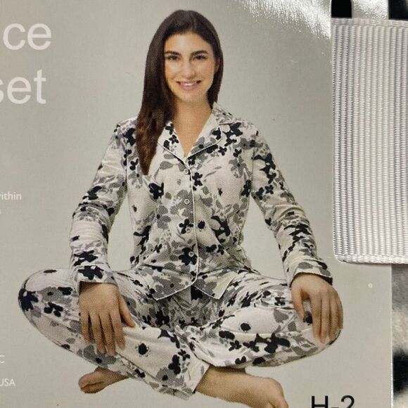 Micro Fleece Pajama Set - Picture 1 of 2